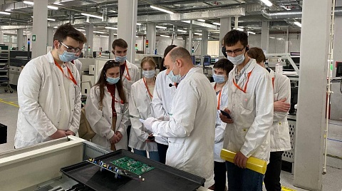 Студенты НИУ МИЭТ посетили Технопарк Резонит в Зубово